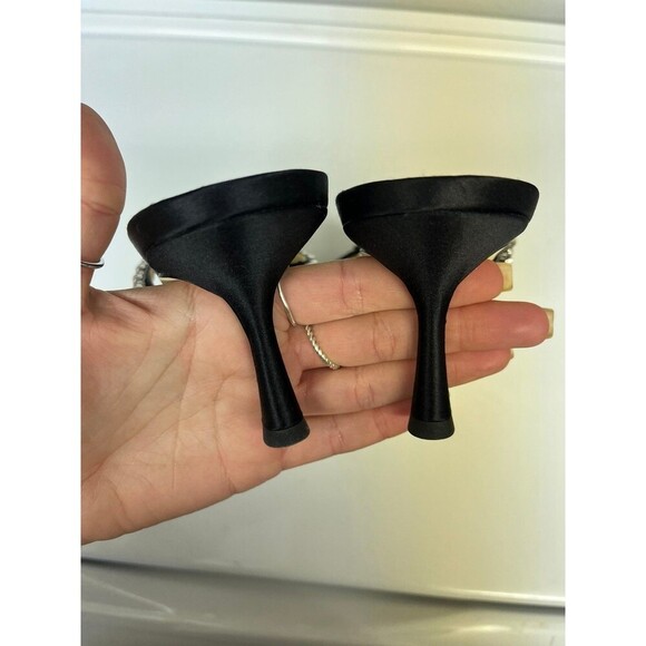 Badgley Mischka Flutter Pointed Slide - Picture 5 of 7